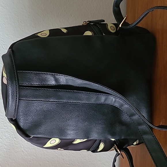 LD mini backpack - Picture 4 of 9